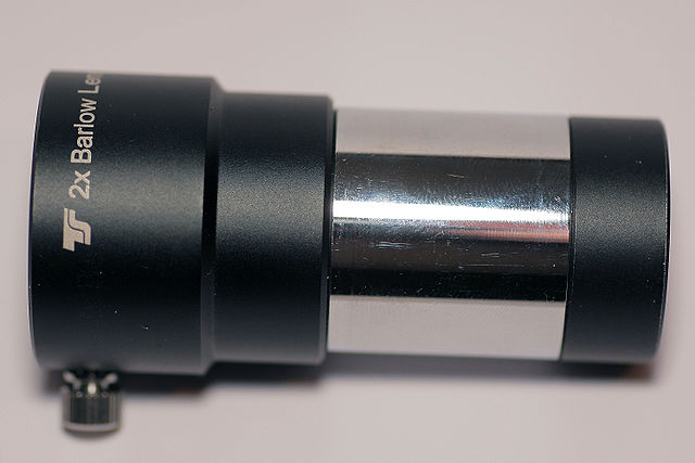 Barlow lens (stereo microscope) - Barlow lensImage source: Kapege.de, CC BY-SA 3.0https://creativecommons.org/licenses/by-sa/3.0, via Wikimedia Commons