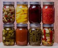 Homemade canned food source of botulism